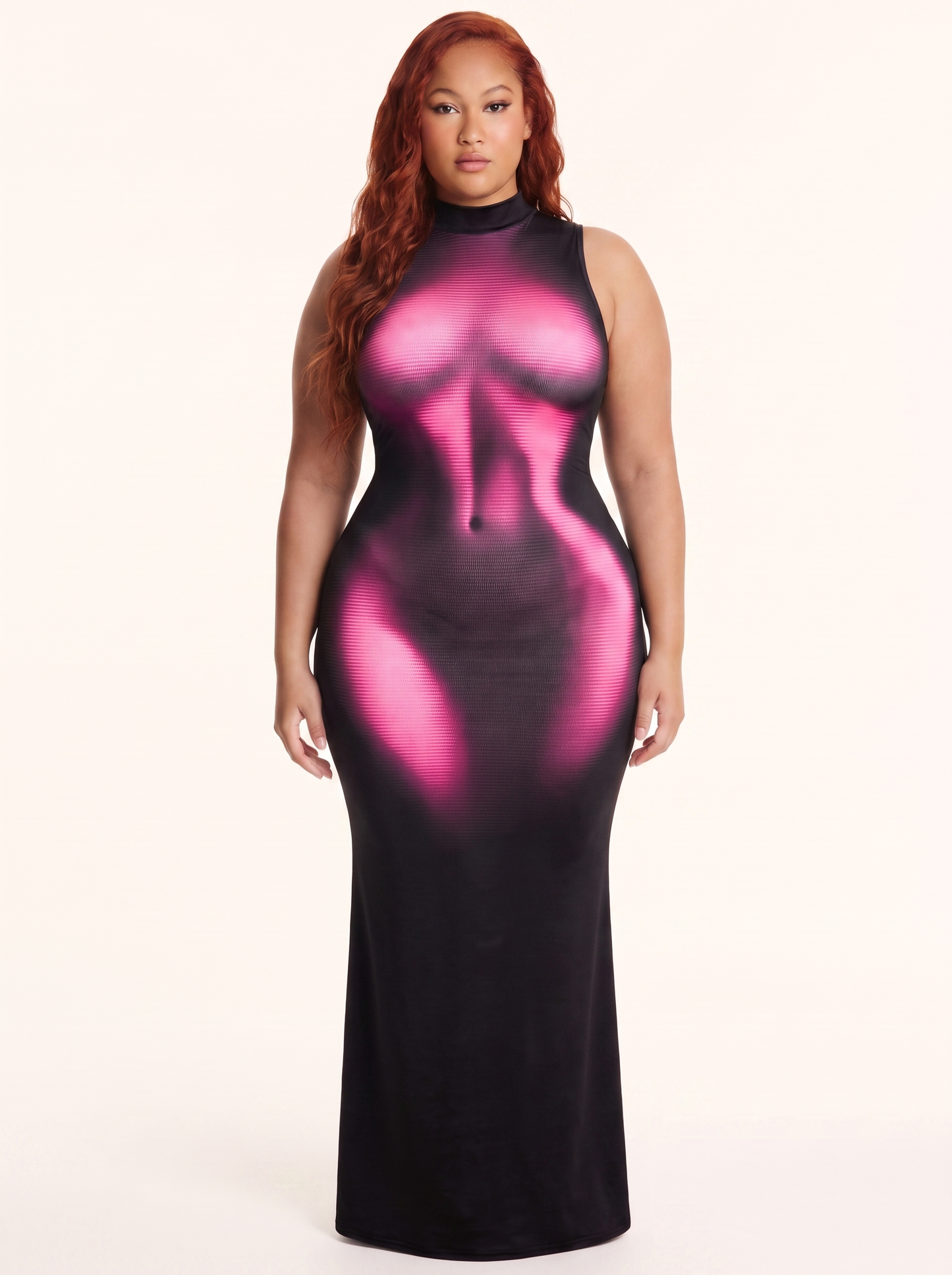 Velin Lumiere Rose on the model, front, size L